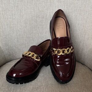 INC International Concepts Wine Patent Leather Loafers with Gold Chain